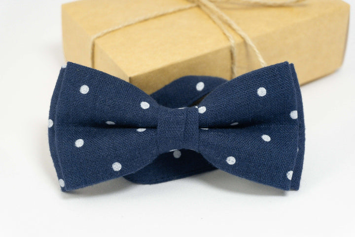Blue polka dot pre tied bow ties for you wedding party | Blue polka dot pre tied bow tie for you groom