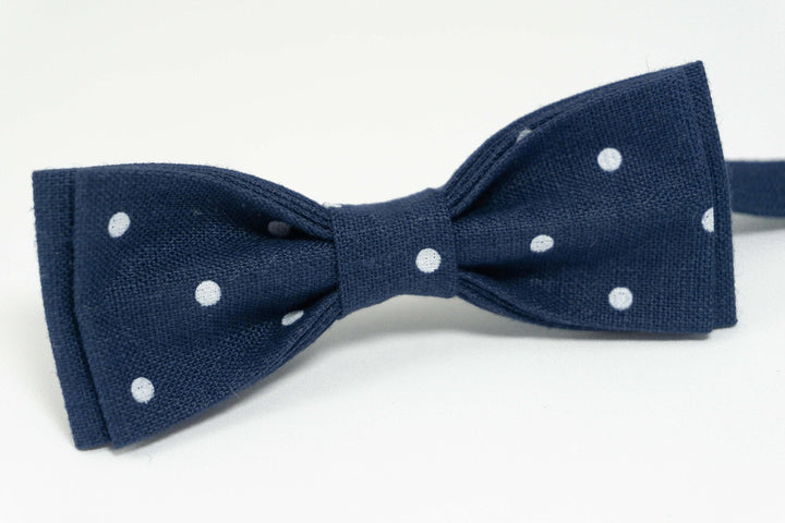 Blue polka dot slim wedding bow ties for groomsmen