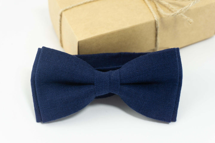 Blue wedding bow tie