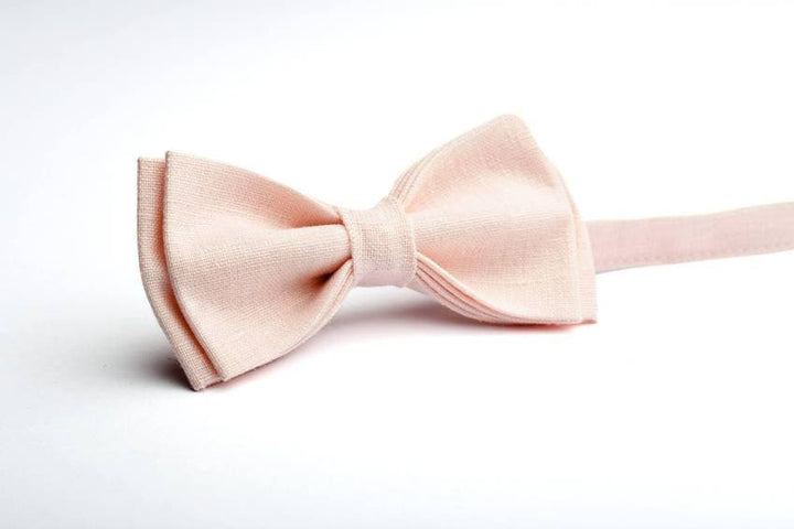 Petal Pink Linen Bow Tie - A Delicate and Charming Accessory