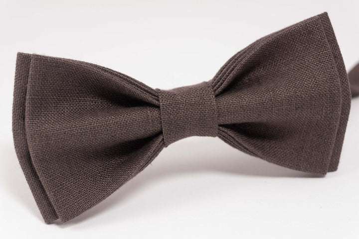 Brown bow tie for grooms | Brown wedding bow tie for groomsmen