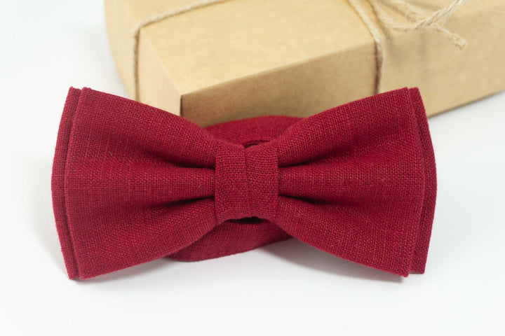 Burgundy Red bow tie | Red linen bow tie