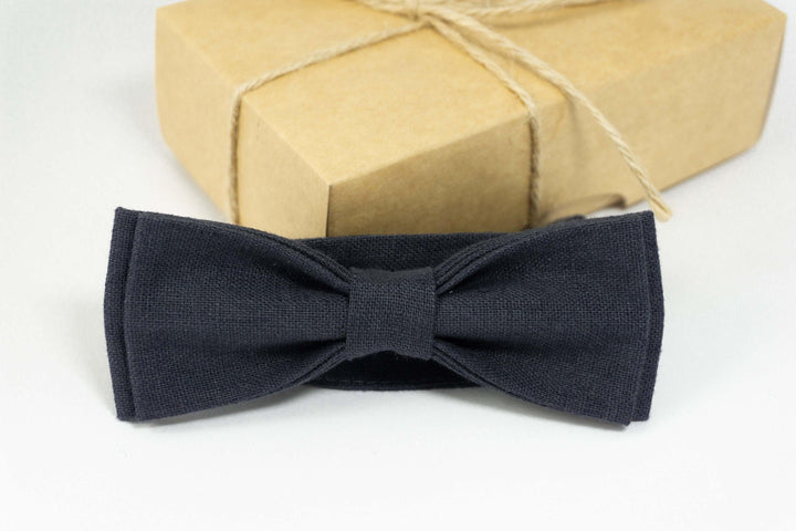 Charcoal bow ties for men | Charcoal linen wedding bow ties