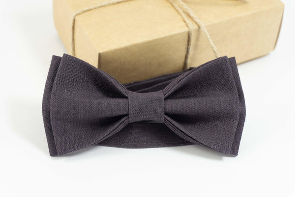 Dark brown bow tie for you wedding party | Linen pre tied bow ties for you grooms