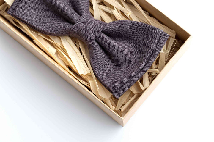 Complete Your Groomsmen Look with Our Brown Pocket Square and Necktie Set - Perfect for Weddings