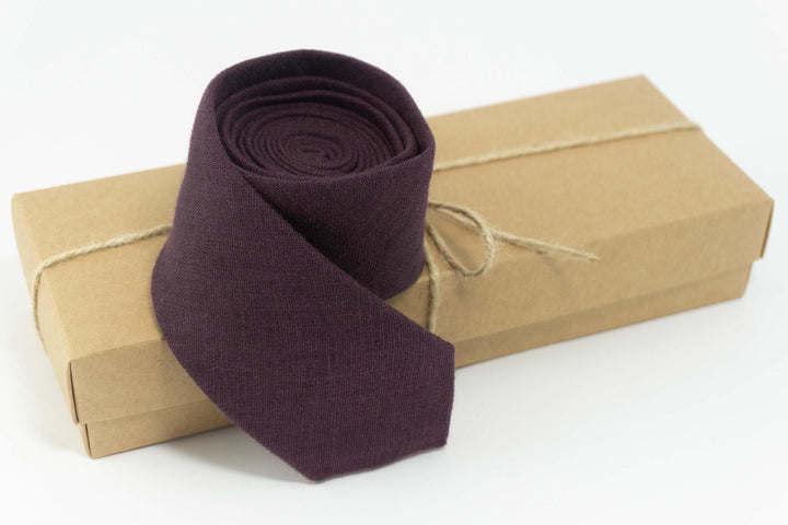 Eggplant Necktie - Sophisticated Linen Tie for Men and Groomsmen