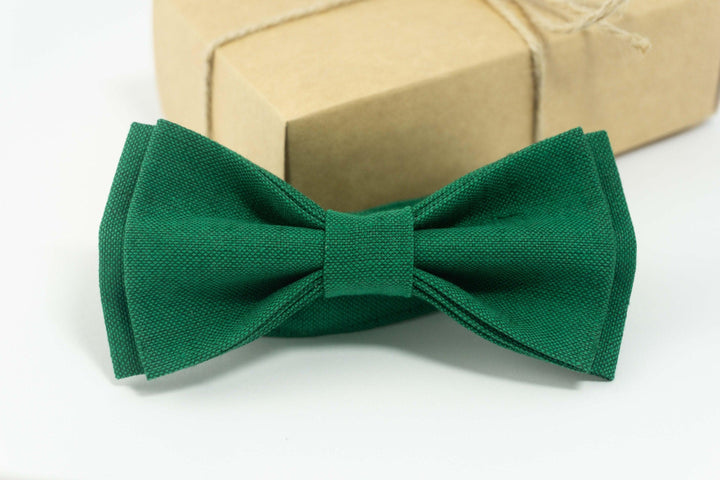 Emerald green bow tie | linen pocket square