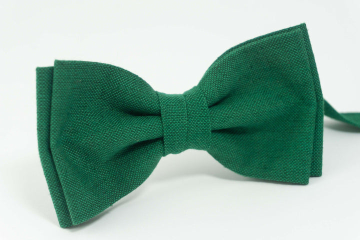 Emerald green bow tie | Red linen bow tie