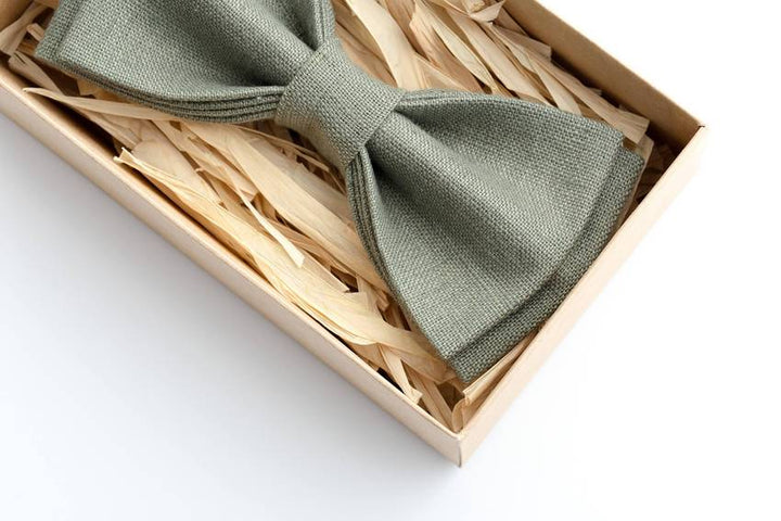 Dark Sage Green Groom Bow Tie - Timeless Elegance for the Groom