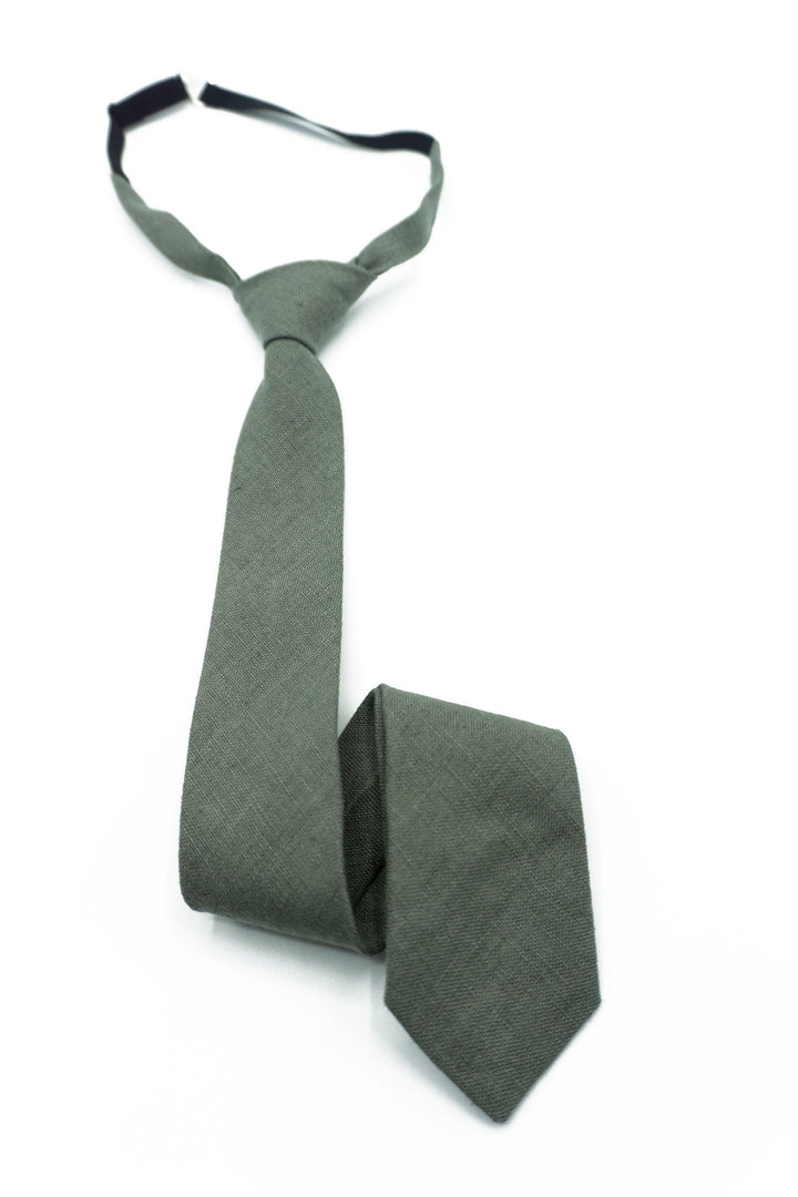 Sage Green Suspenders & Bow Tie Set - Linen & Faux Leather for Weddings