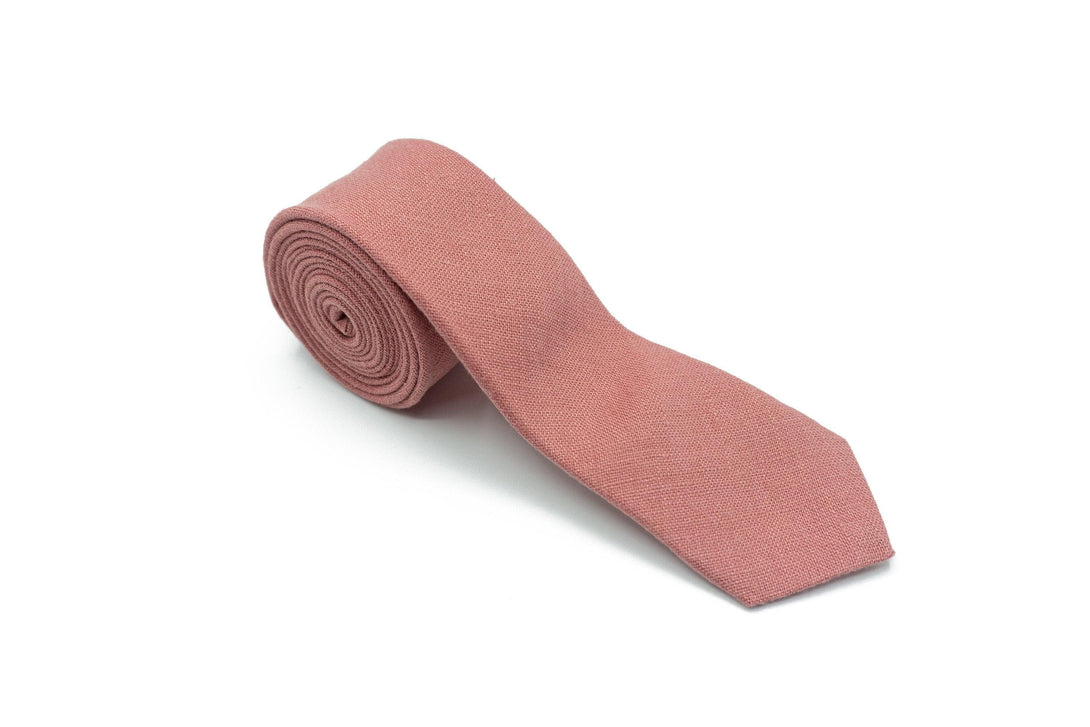 Dusty Rose Bow Tie and Pocket Square Set - Perfect for Any Occasion