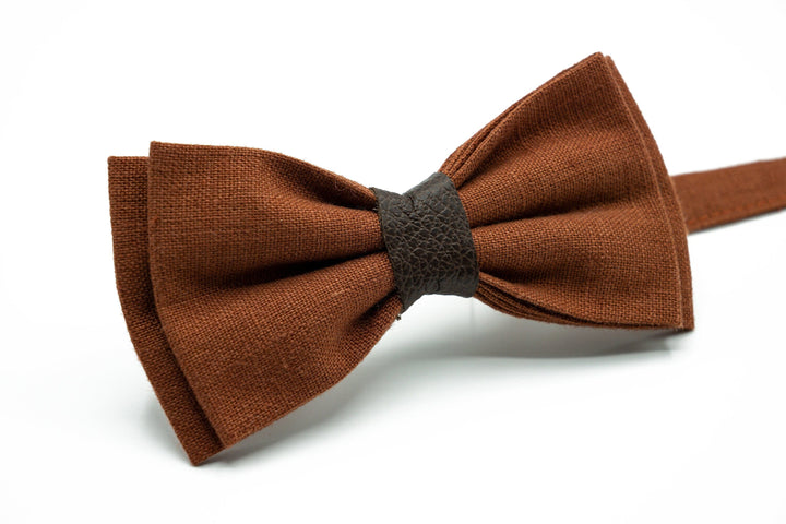Terracotta Linen Bow Tie - Handmade and Customizable for Men and Boys - Ideal Groomsmen's Gift - Perfect for Weddings