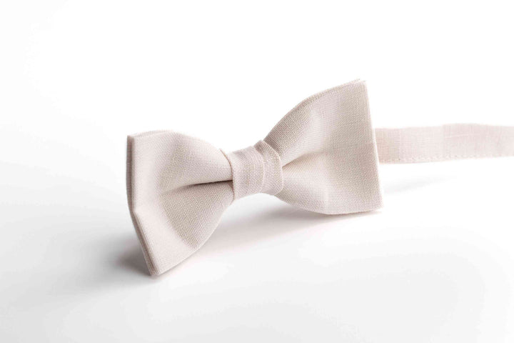 Handcrafted Ivory Bow Tie for Men - Durable & Elegant Design for Special Occasions