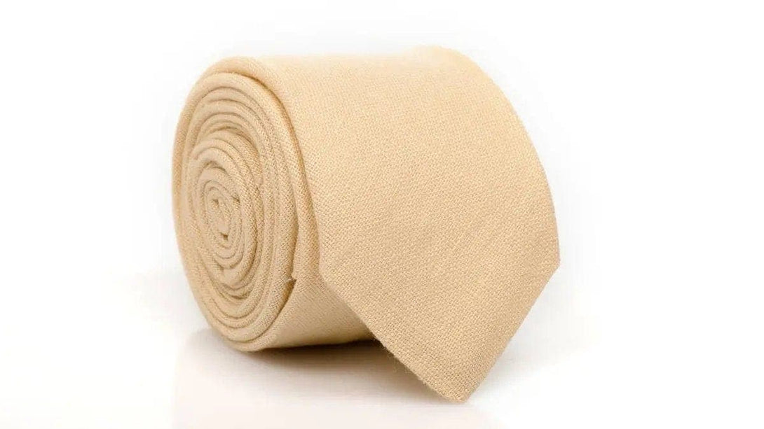 Stylish Necktie for Groomsmen in Light Sand - Versatile and Timeless Accessory