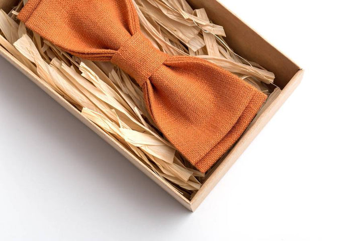 Men's Pre-Tied Burnt Orange Bow Tie - Stylish Accessory for Grooms