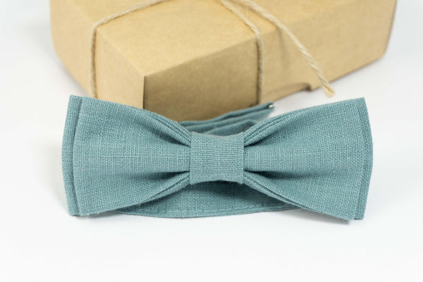 Mint grey batwing bow tie | Mint grey wedding bow tie