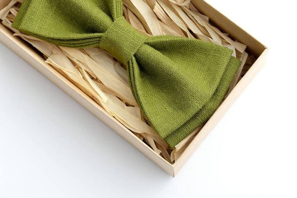 Classic Moss Green Bow Ties - Elevate Your Style with Linen Elegance