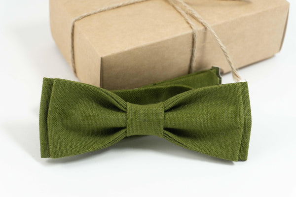 Moss green linen bow tie for boys | Linen wedding bow tie for groomsmen