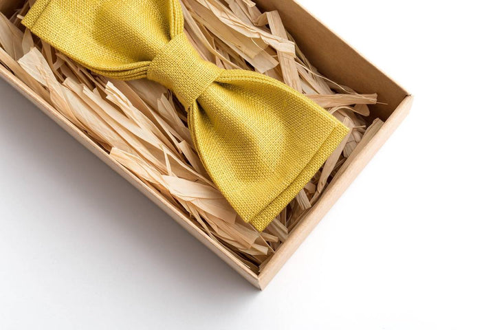 Mustard Bow Ties for Men and Pocket Squares - Stylish Accessories for Groomsmen
