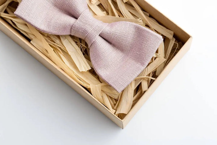 Pale Mauve Linen Bow Tie for Men - Perfect for Weddings and Special Occasions