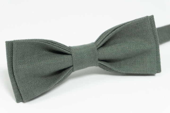 Pine wedding bow ties for groomsmen | Pine baby bow tie