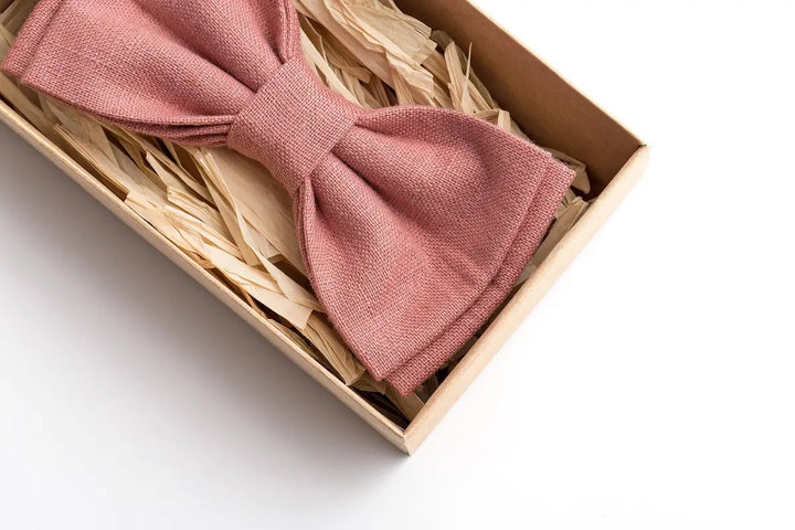 Elegant Dusty Rose Bow Tie for Men - Perfect for Weddings and Formal Events