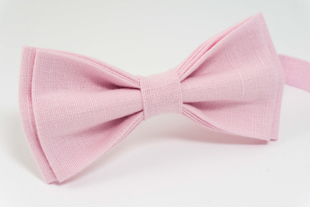 Classy Pink Linen Bow Tie for Men - A Versatile Accessory for Any Occasion