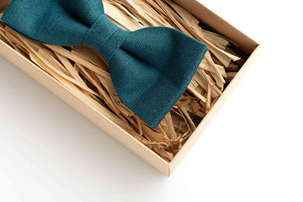 Stand Out on Your Big Day with Our Eco-Friendly Teal Linen Wedding Bow Ties for Men