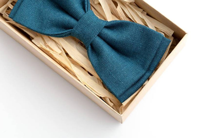 Teal Green Wedding Bow Tie - Stylish Elegance for Grooms and Groomsmen