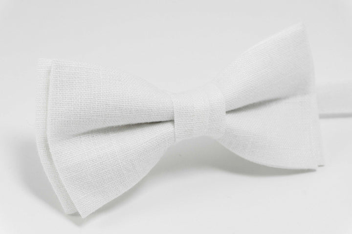 White pre tied bow ties for you wedding party | White Linen pre tied bow tie for you groom