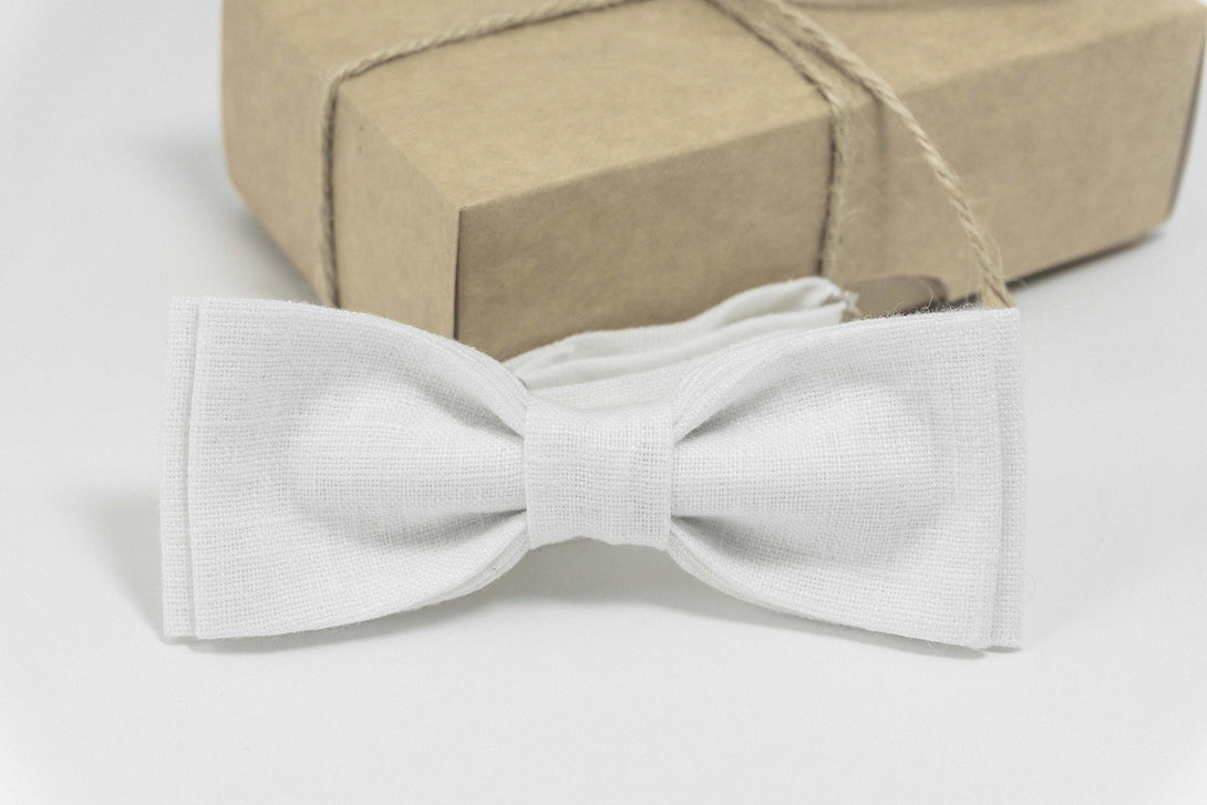 White wedding bow ties for groomsmen | White baby bow tie